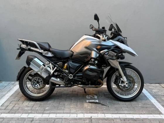 BMW R 1200 GS BMW R 1200 GS
